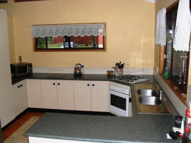 46 Royal Oak Drive, Pioneers Rest QLD 4650