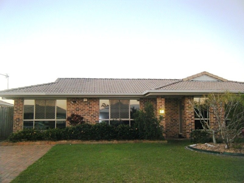 15 Keppel Court, Kawungan QLD 4655