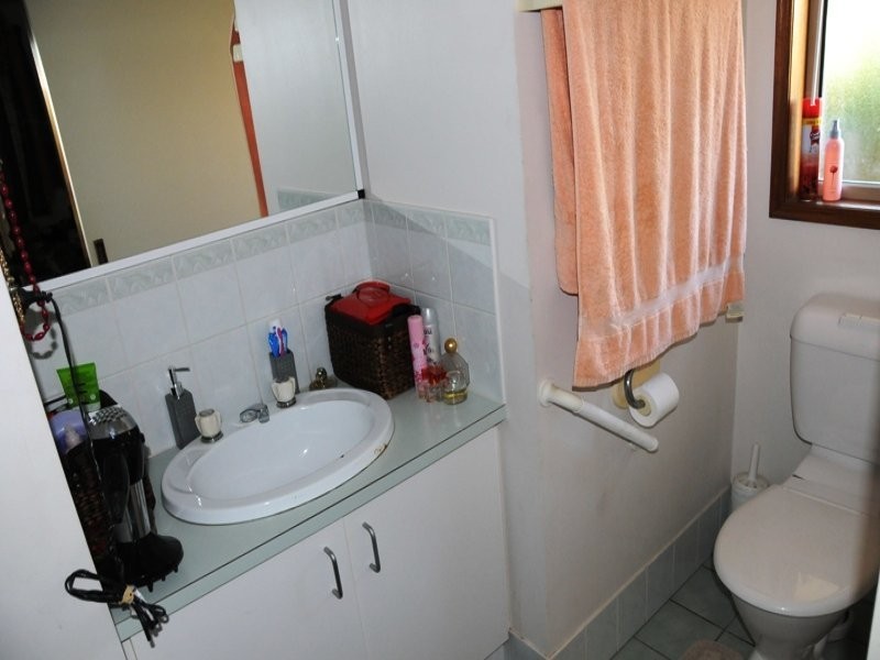 15 Keppel Court, Kawungan QLD 4655