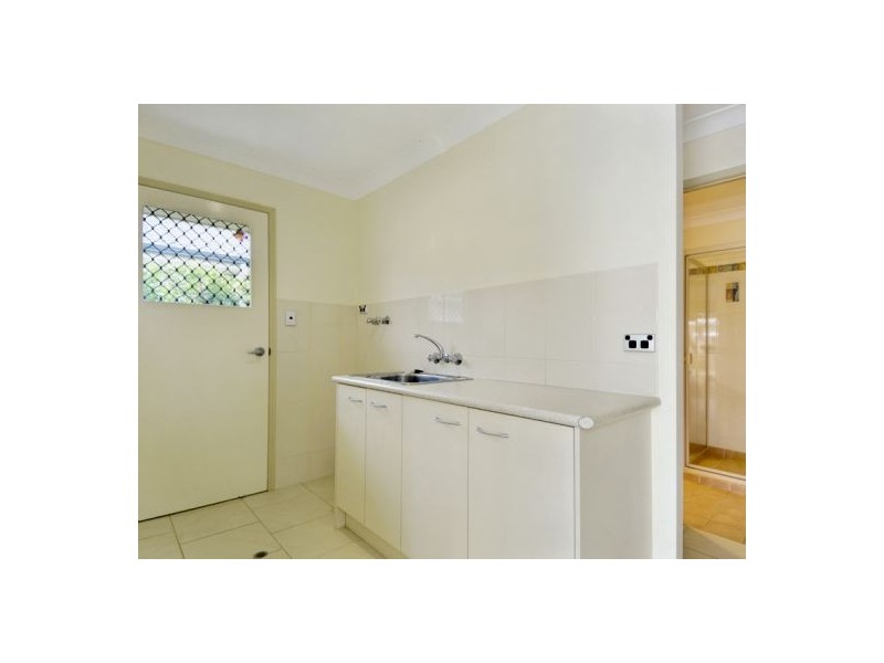 25 Harrison Circuit, Urangan QLD 4655