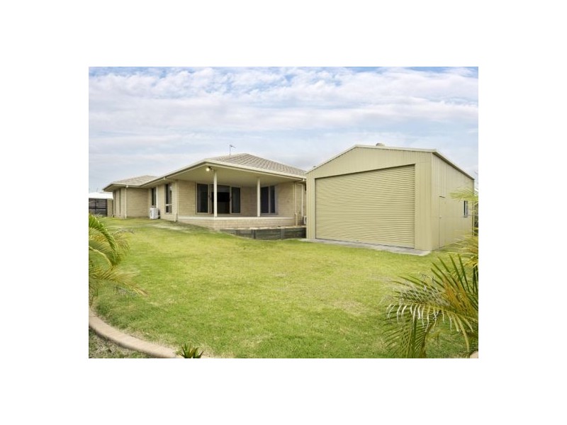 25 Harrison Circuit, Urangan QLD 4655