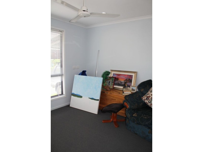 32 Roberts Rd, Torbanlea QLD 4662