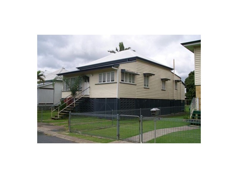 10 Thomas St, Maryborough QLD 4650