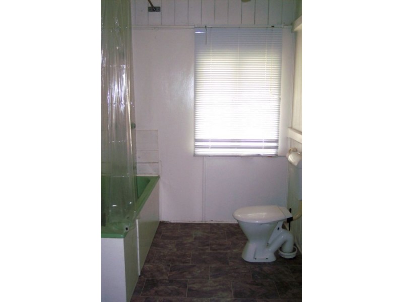 10 Thomas St, Maryborough QLD 4650
