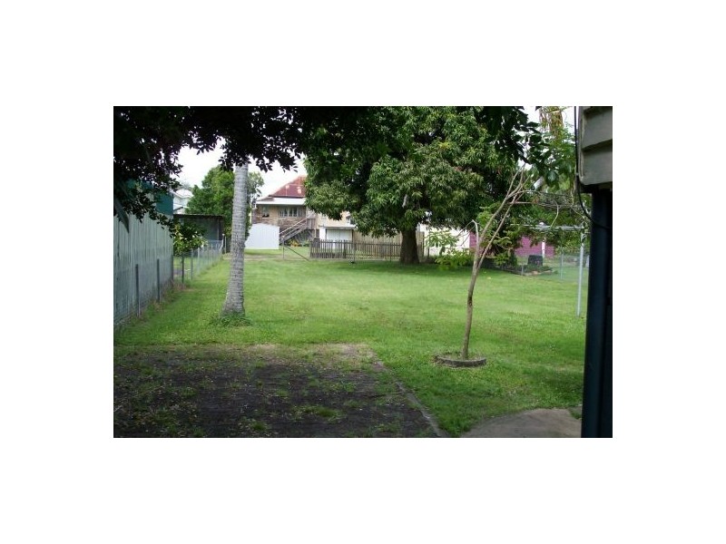 10 Thomas St, Maryborough QLD 4650