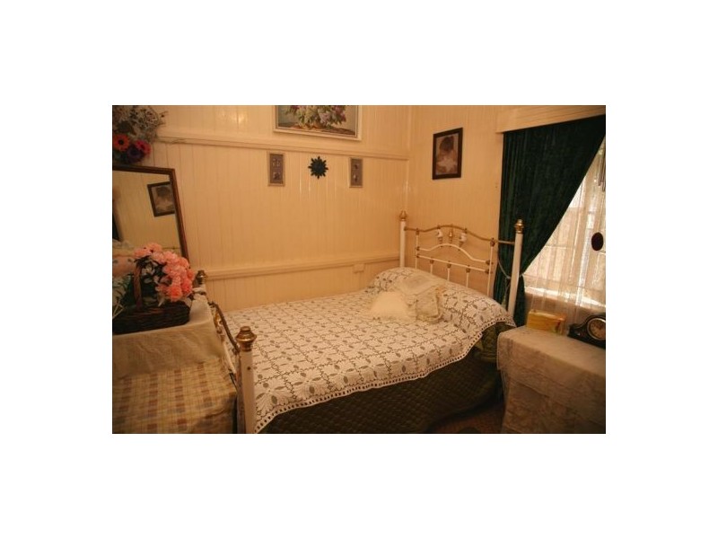 120 Woodstock St, Maryborough QLD 4650