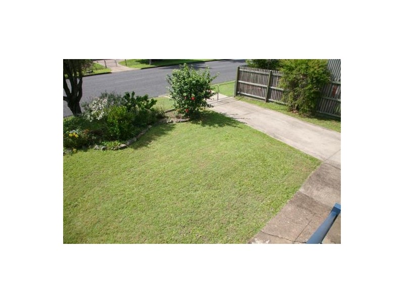 120 Woodstock St, Maryborough QLD 4650