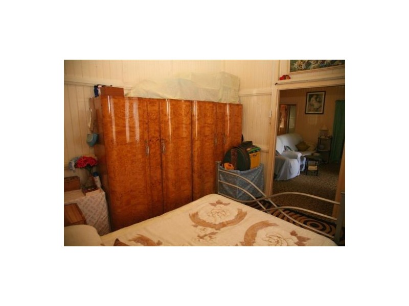 120 Woodstock St, Maryborough QLD 4650