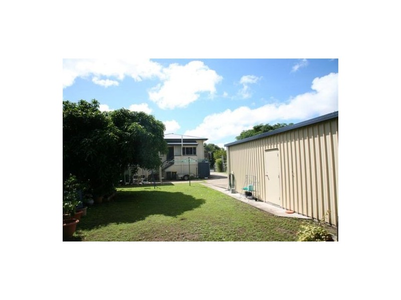 120 Woodstock St, Maryborough QLD 4650