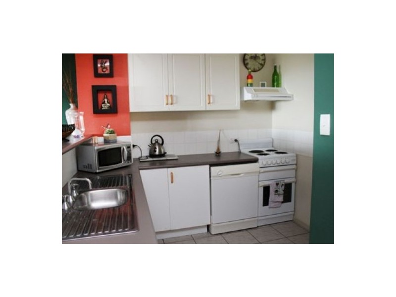 4/110 Burrum Street, Burrum Heads QLD 4659