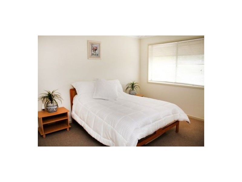 4/110 Burrum Street, Burrum Heads QLD 4659