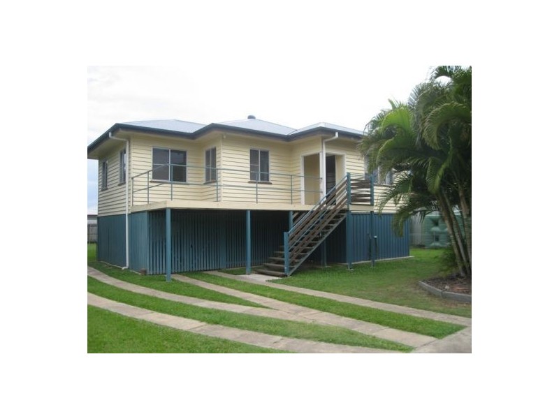 3 Smith, Maryborough QLD 4650