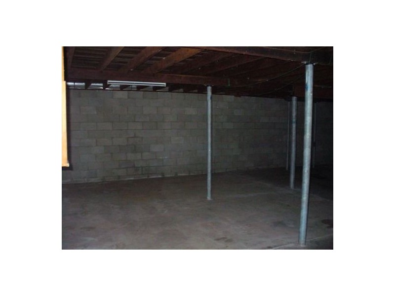 33 Woongool Rd, Maryborough QLD 4650