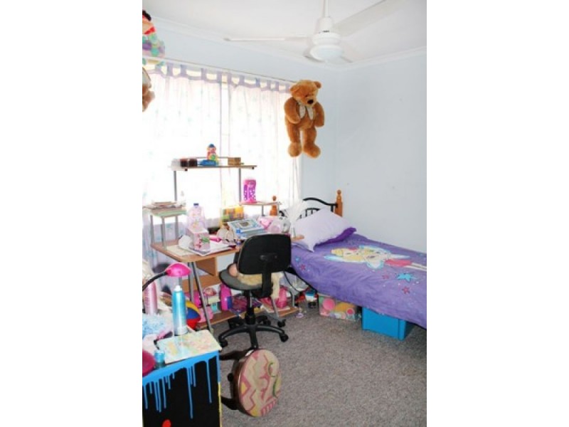 10 Herrenberg Street, Aldershot QLD 4650