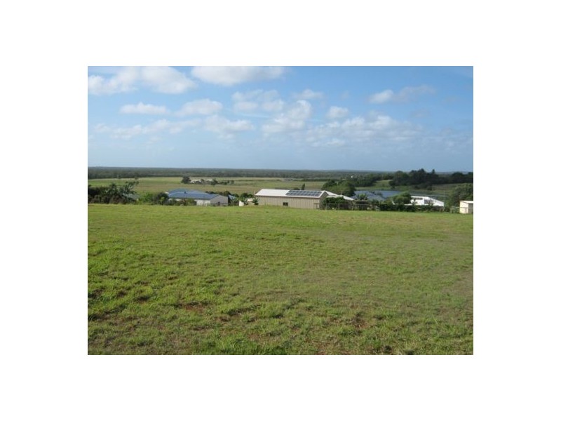 33 Highpoint Road, Dundowran QLD 4655