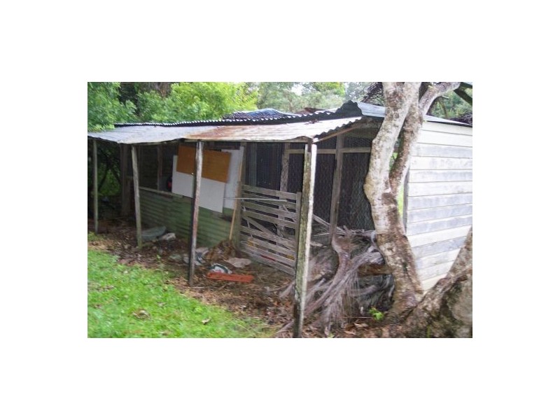 10 Cran St, Tinana QLD 4650