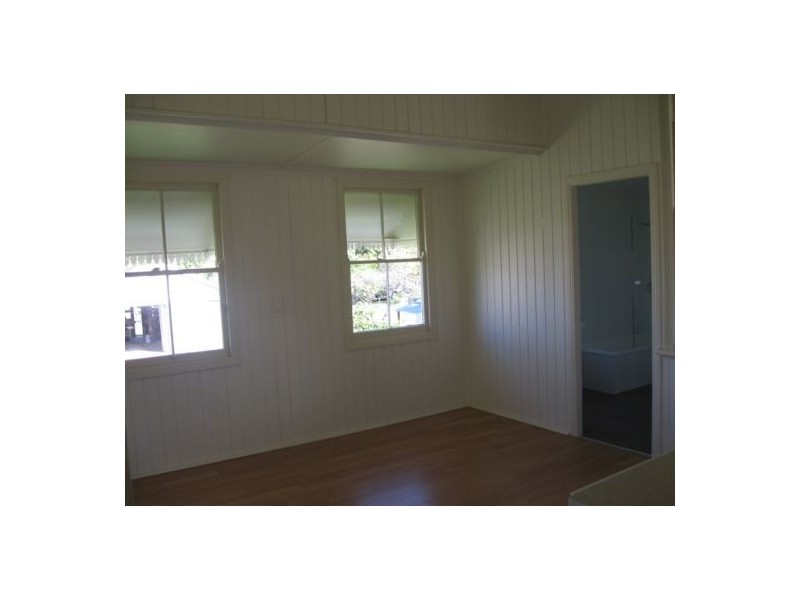 306 John St, Maryborough QLD 4650