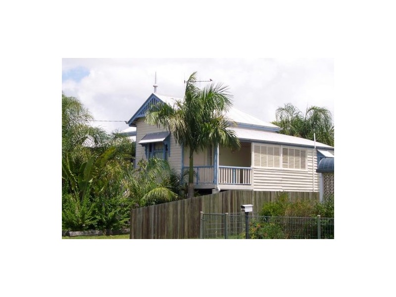 8 Nuneaton Street, Maryborough QLD 4650
