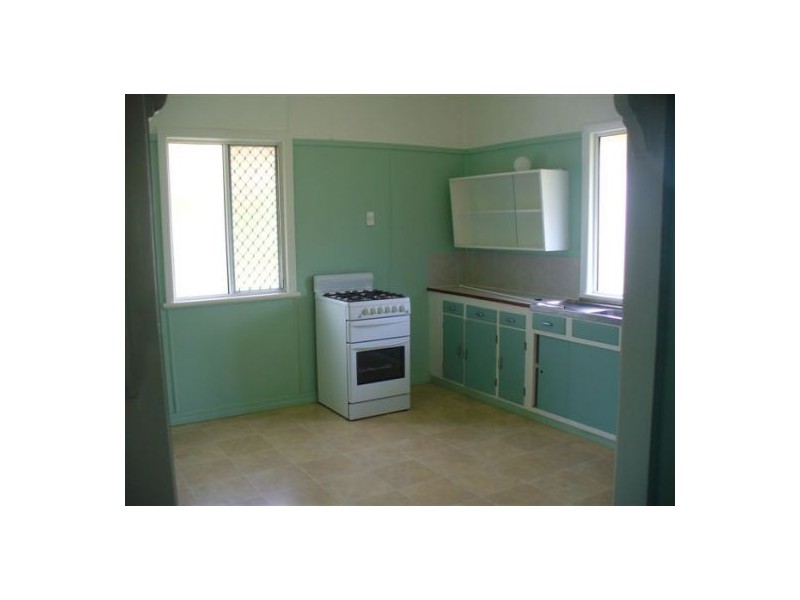 78  Russell St, Maryborough QLD 4650