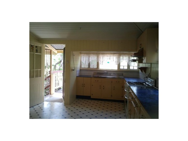 334 Lennox St, Maryborough QLD 4650