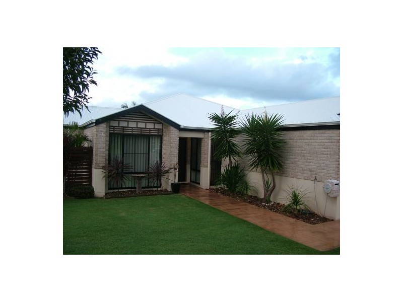 42 Heather Way, Urraween QLD 4655