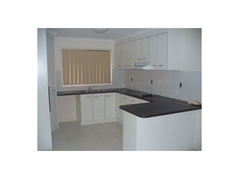 50 Moonstone Drive, Urangan QLD 4655