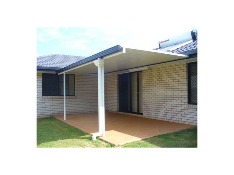 50 Moonstone Drive, Urangan QLD 4655