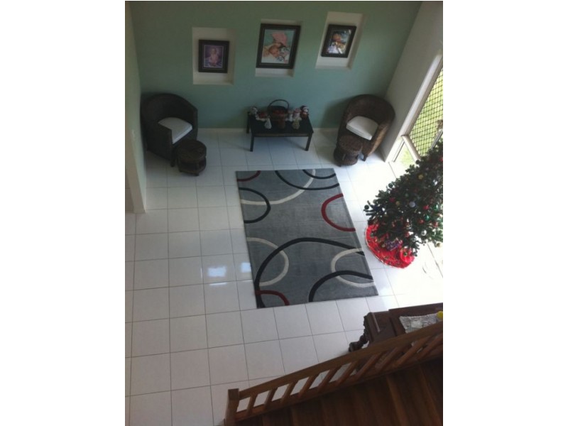 24 Earl Street, Eli Waters QLD 4655