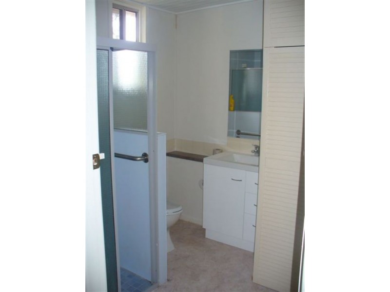 111 Odessa Street, Granville QLD 4650