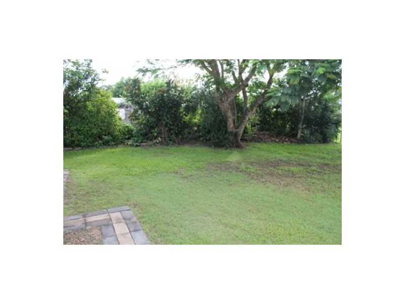 16 Holme Street, Granville QLD 4650