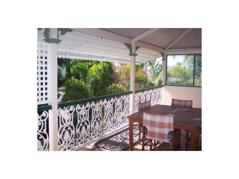 122 Woodstock St, Maryborough QLD 4650