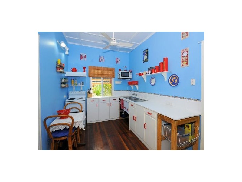 219 Cheapside St, Maryborough QLD 4650