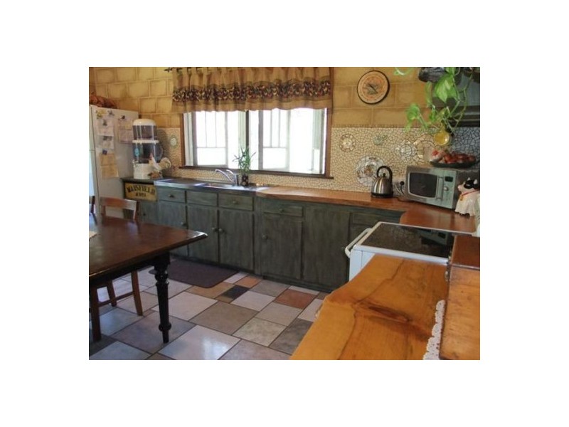 106 Choota Drive, Antigua QLD 4650