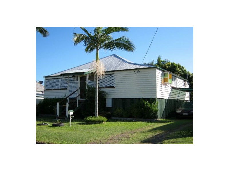 12 Scott St, Maryborough QLD 4650