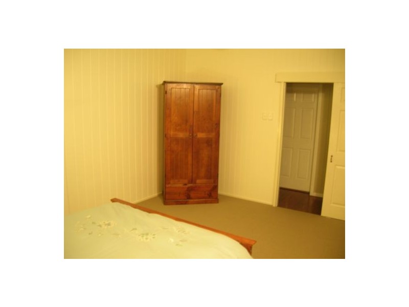 12 Scott St, Maryborough QLD 4650