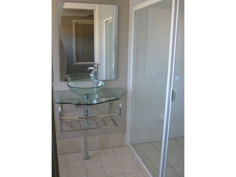 104 Shiplick St, Aldershot QLD 4650