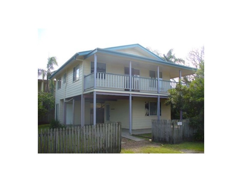 181 John Street, Maryborough QLD 4650