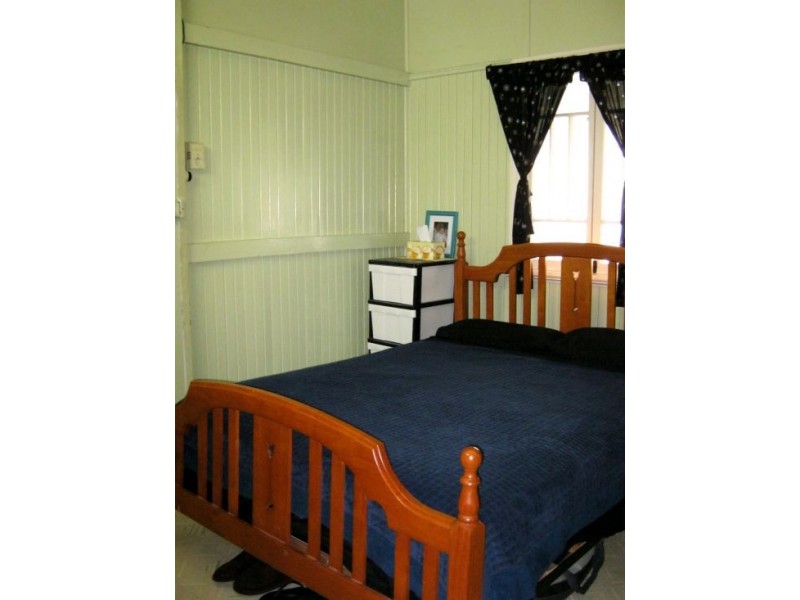 16 Brennan Ave, Maryborough QLD 4650