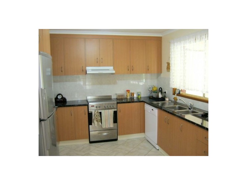 5 Wolseley St, Maryborough QLD 4650