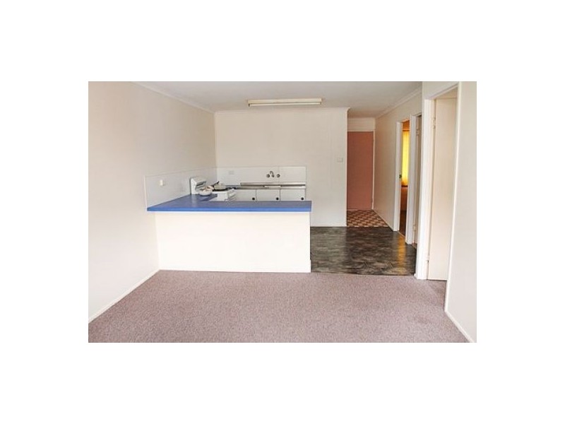 2/212 Cambridge Street, Granville QLD 4650