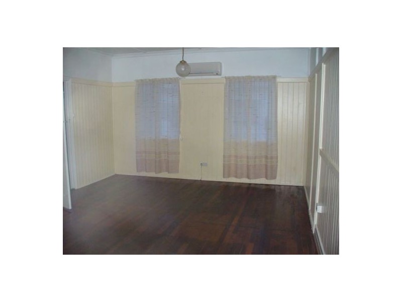 9 Muriel Street, Maryborough QLD 4650