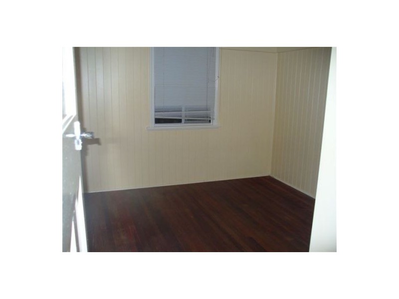 9 Muriel Street, Maryborough QLD 4650