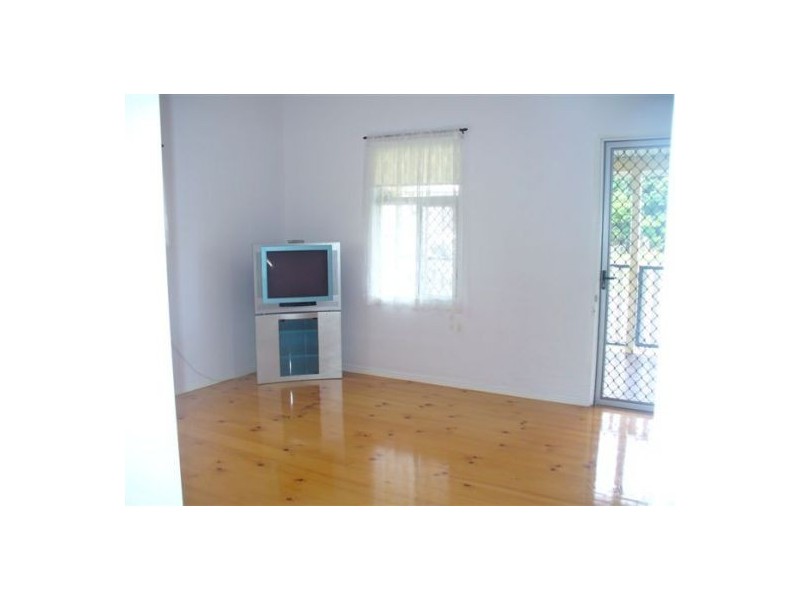 42 Frank Street, Maryborough QLD 4650