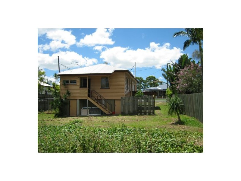 121 Arnaud St, Granville QLD 4650