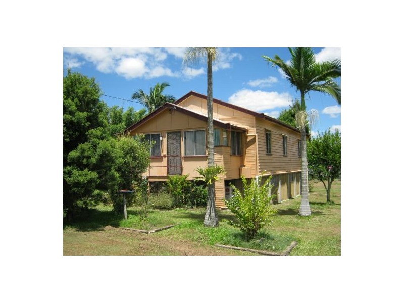 121 Arnaud St, Granville QLD 4650