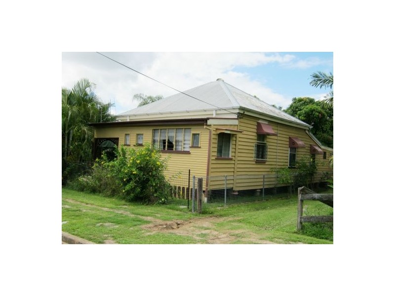63 Woodstock St, Maryborough QLD 4650
