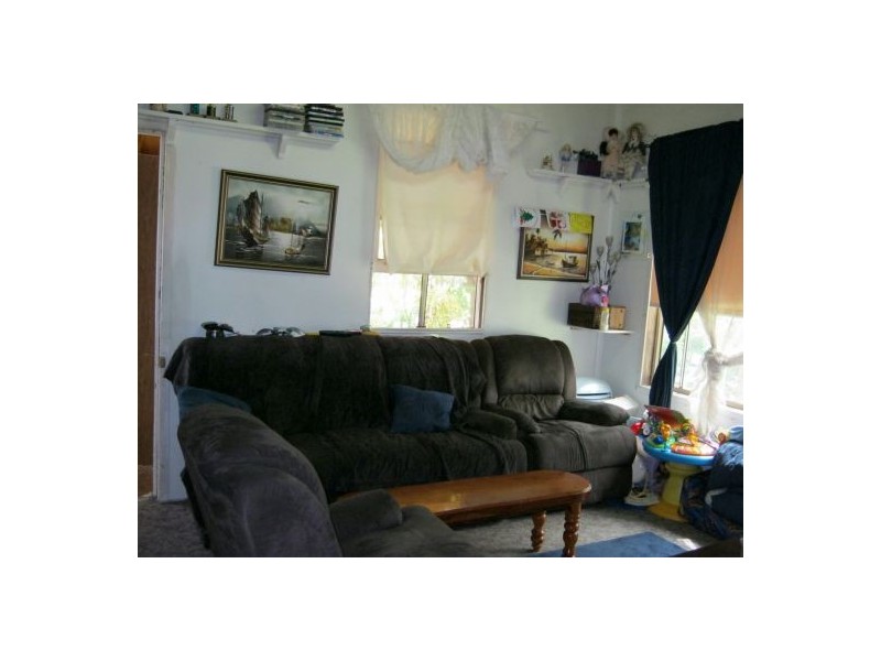 63 Woodstock St, Maryborough QLD 4650