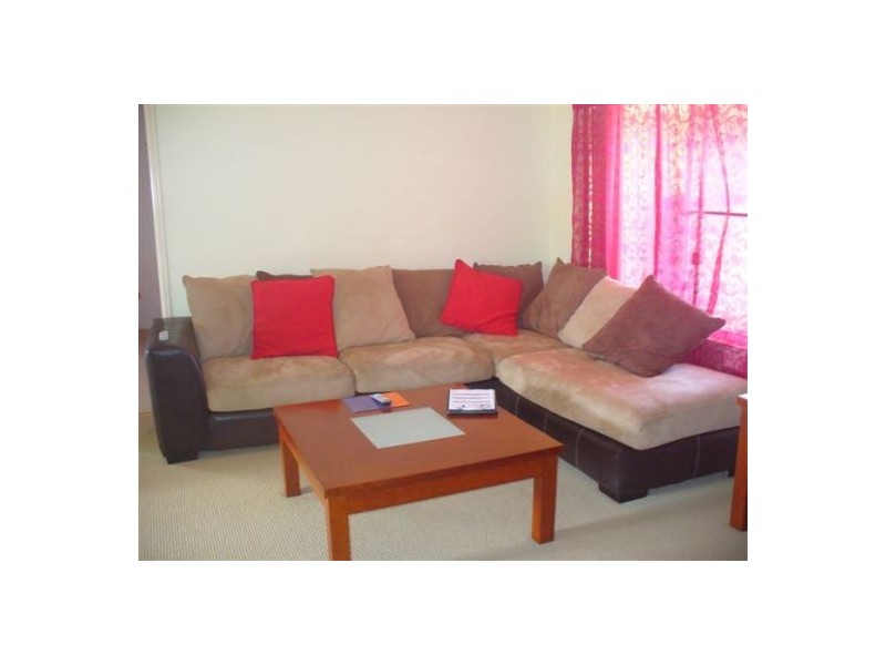 54 Joselyn Drive, Point Vernon QLD 4655