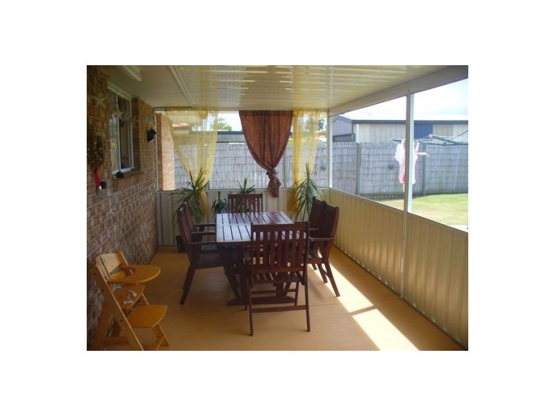 54 Joselyn Drive, Point Vernon QLD 4655