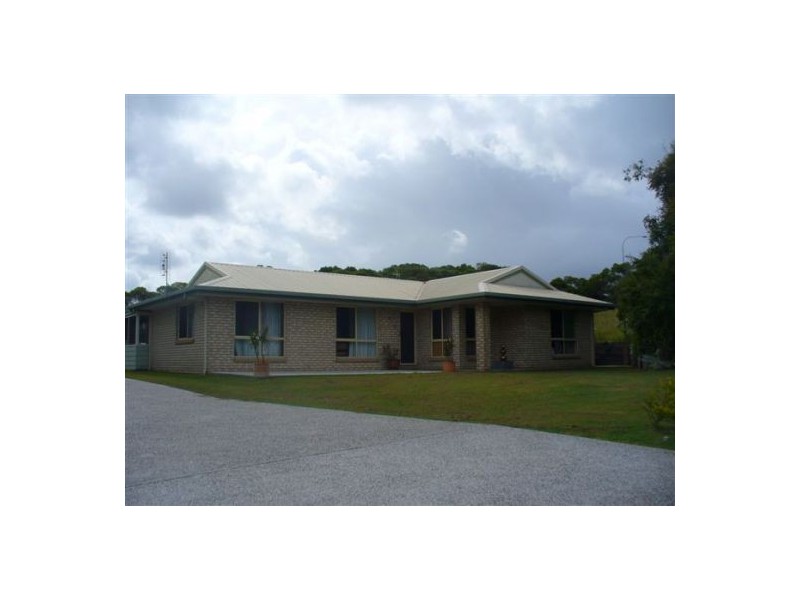 5  Oleander Ave, Kawungan QLD 4655